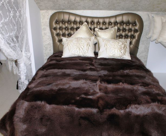 FUR BLANKETS