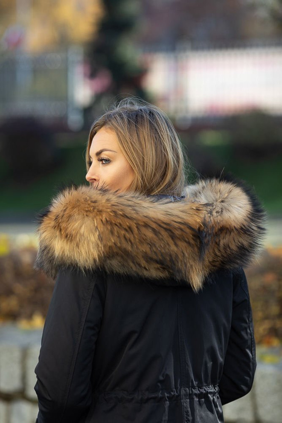 Customized Raccoon Fur Collar For Hood WOMEN \ COLLARS \ CUSTOMIZED