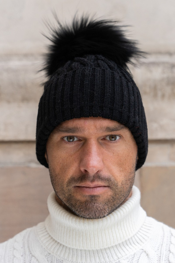 BLACK ALPACA WOOL HAT WITH GENUINE RACCOON FUR POM POM MEN \ WOOL HATS Tytuł sklepu zmienisz
