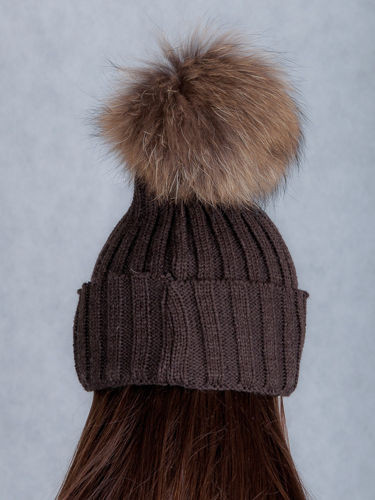 Ladies Fur pompom Ribbed Beanie Hat in brown