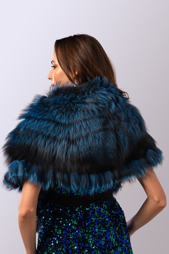 Woman’s Genuine Chinchilla Fur Stole